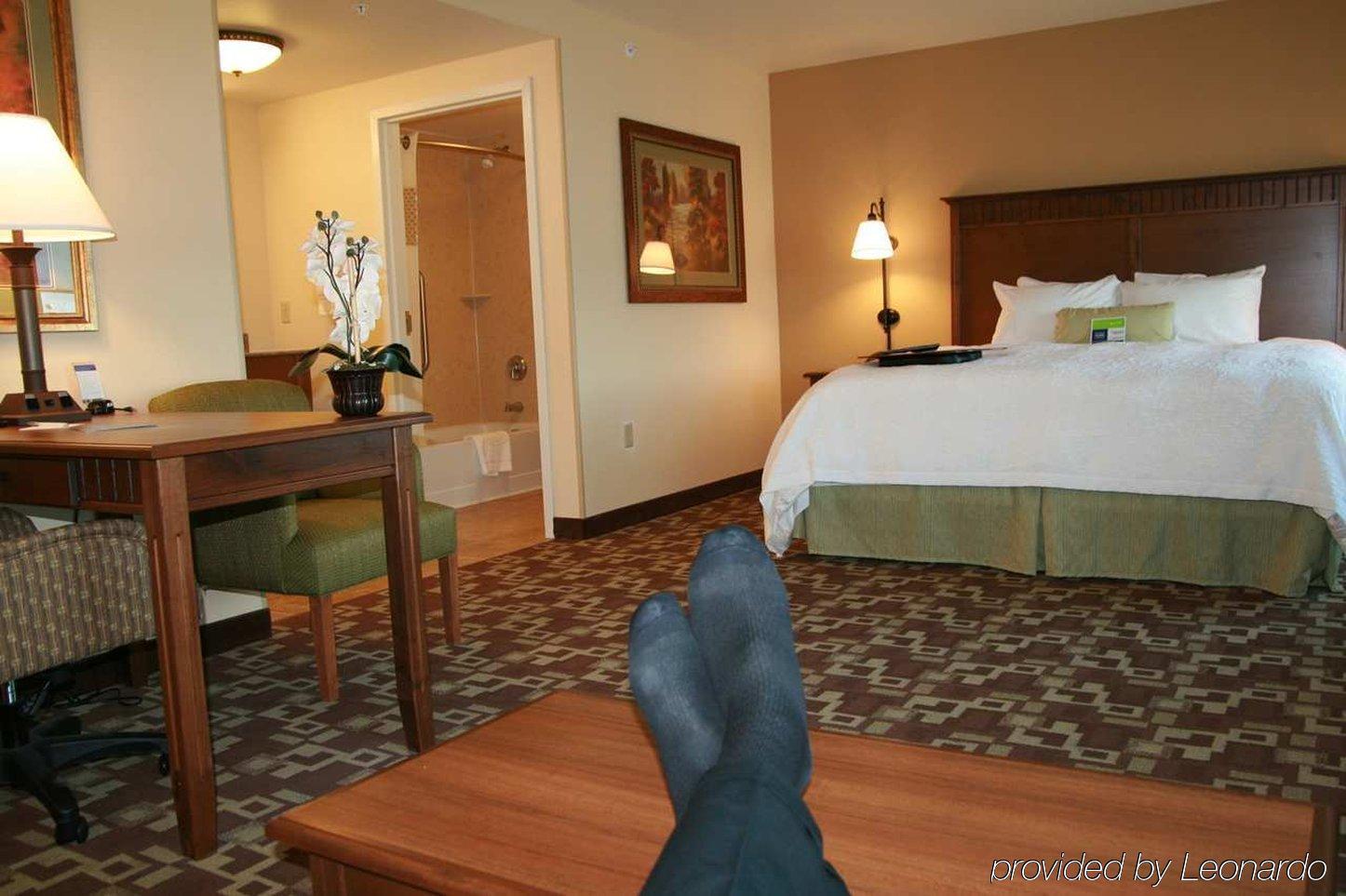 Hampton Inn & Suites Fairbanks Quarto foto